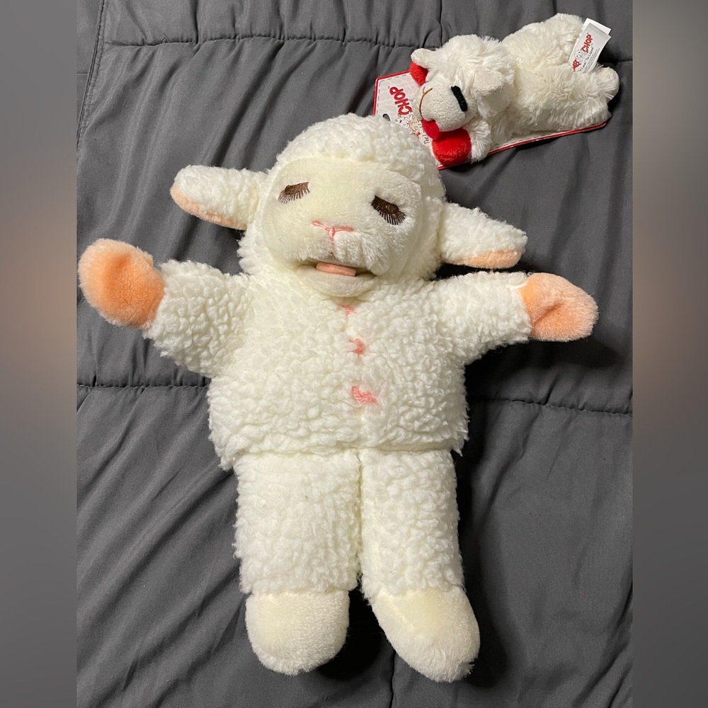 Vintage Shari Lewis Lamb Chop plush hand puppet and dog toy bundle